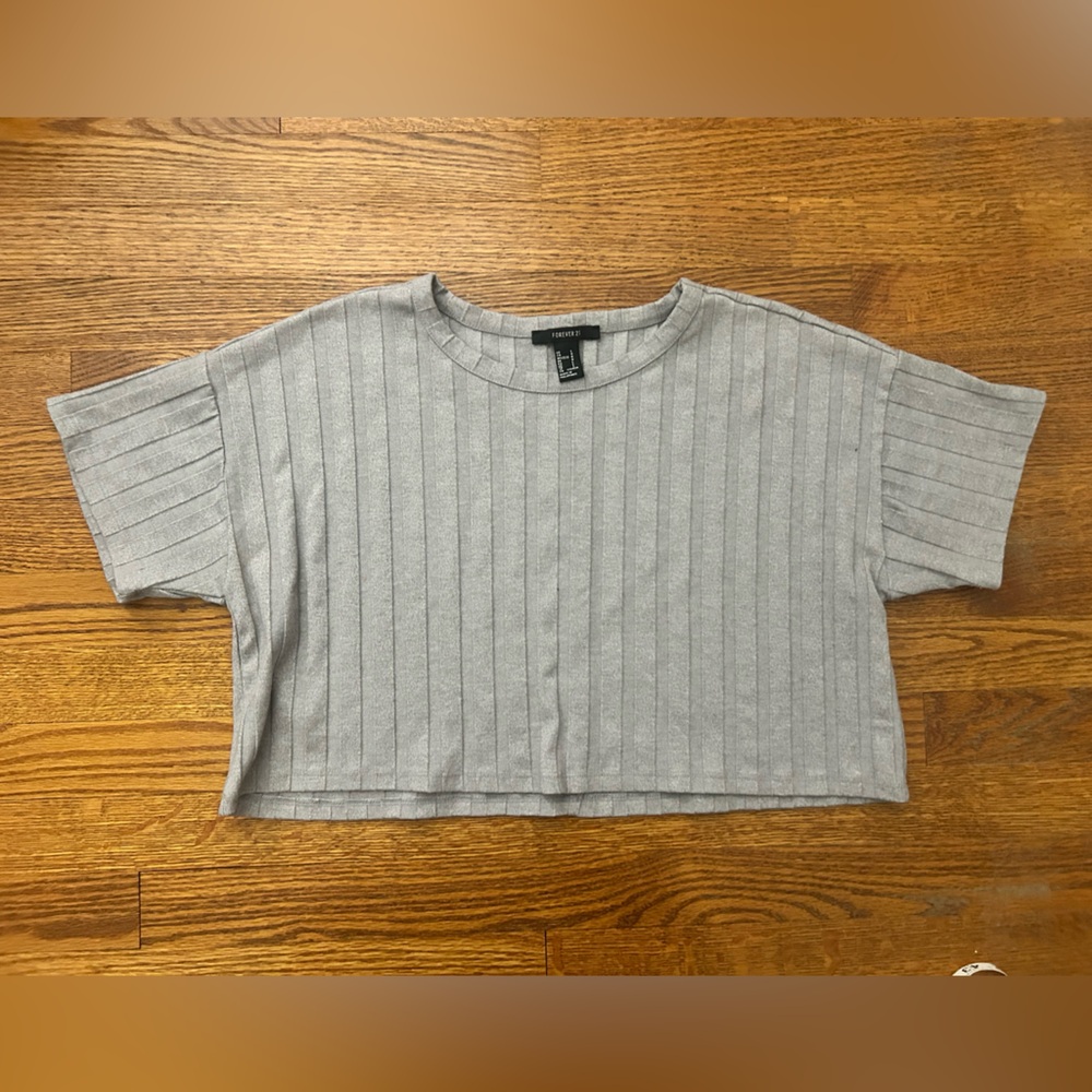 Forever 21 Heather Gray Cropped Ribbed Top